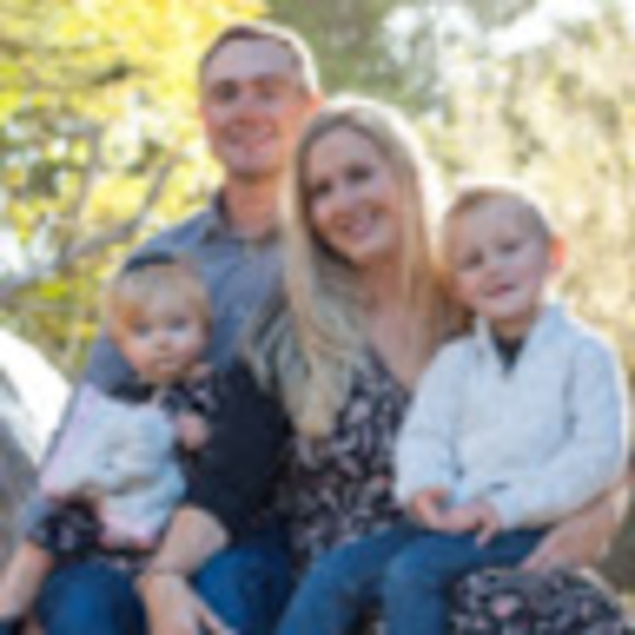 Meet your Posher, Shelly - Picture 1 of 1